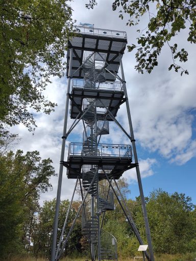 Jubiläumsturm Aussichtsturm in Breidenbach, 23 m hoch, Stahlgerüst
